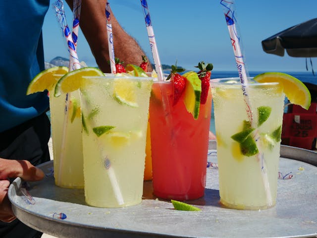 Taze Sıkma ve Limonatalar